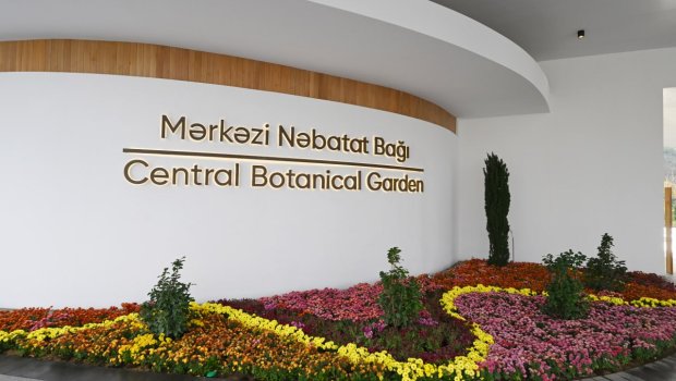 Nəbatat Bağına giriş neçə manatdır?