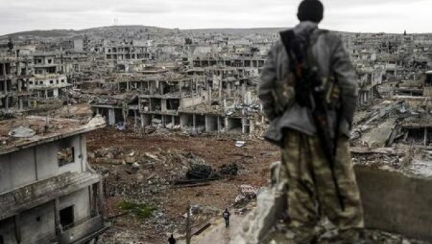 Qiyamçılar Suriyada daha 4 şəhəri ələ keçirdilər