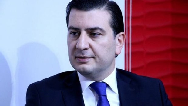 Politoloq Azər Qasımlı saxlanıldı