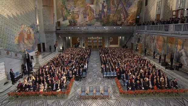 Nobel mükafatı laureatlara təqdim edildi - FOTO