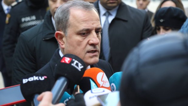 &ldquo;Sülh müqaviləsinin 17 maddəsindən 15-i razılaşdırılıb&rdquo; - Nazir