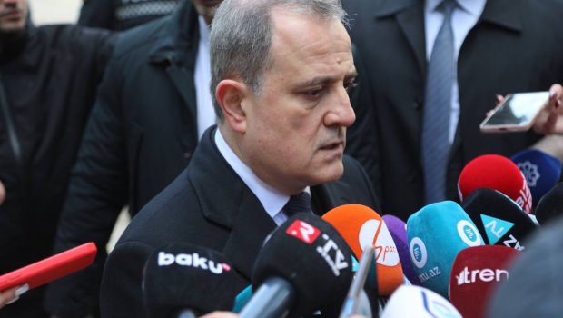 Ermənistandan Konstitusiyaya dəyişikliklə bağlı qətiyyətli addımlar gözləyirik - Ceyhun Bayramov