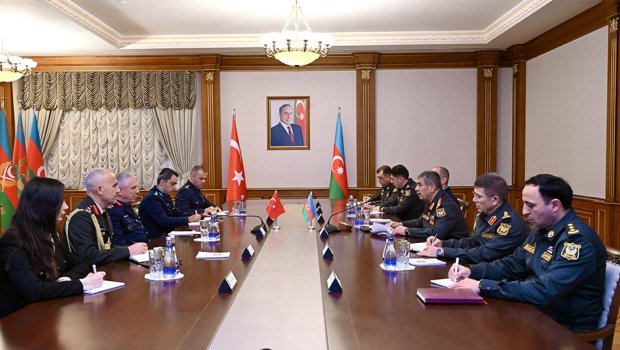 Azərbaycan və Türkiyə arasında hərbi əməkdaşlıq məsələləri müzakirə edildi &ndash; FOTO/VİDEO