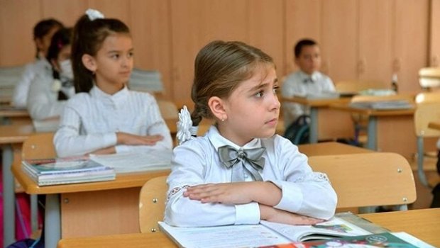 Bölgələrdəki qızları təhsilə cəlb etmək üçün hansı işlər görülür? &ndash; Rəsmi AÇIQLAMA