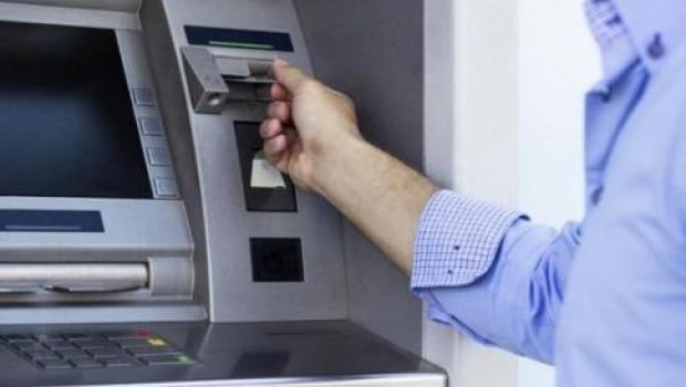 Bankomatların fəaliyyətində DAYANMALAR &ndash; Nağdlaşdırmada niyə problemlər var?