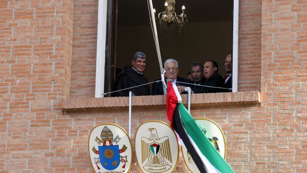 Mahmud Abbas Vatikanda Fələstinin səfirliyini açıb