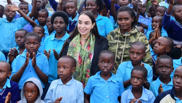 Leyla Əliyeva Kiqali şəhərinin yaxınlığında yerləşən məktəbdə olub - FOTO