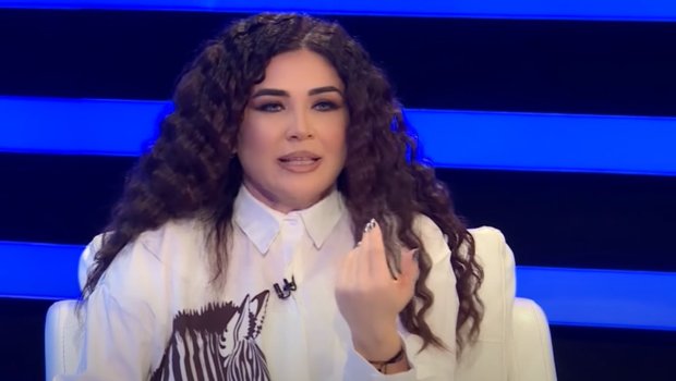 Elnarə &ldquo;Santa girl&rdquo; OBRAZINDA - VİDEO