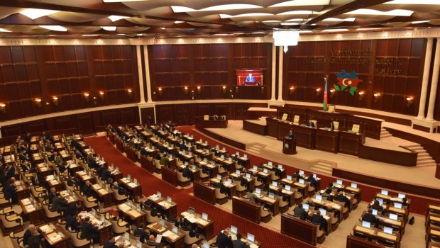 Milli Məclisin xərclər smetası 1 milyon manata qədər ARTIRILIR