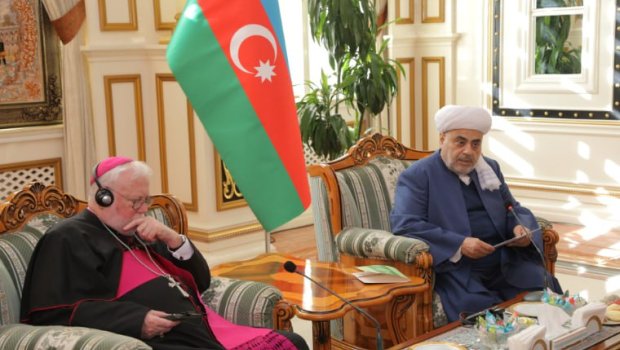 Allahşükür Paşazadə Müqəddəs Taxt-Tacın katibi ilə görüşdü - FOTO