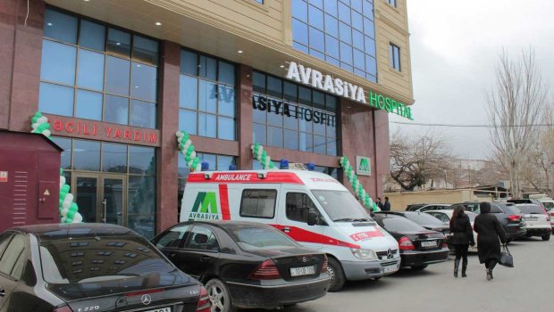 &ldquo;Avrasiya Hospital&rdquo;da lift QIRILDI - Xəsarət alan var