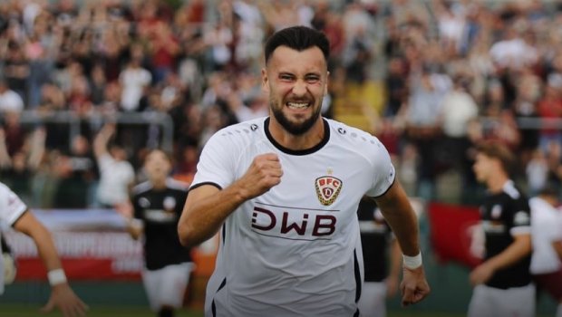 Azərbaycanlı futbolçu Almaniyada iki QOL VURDU