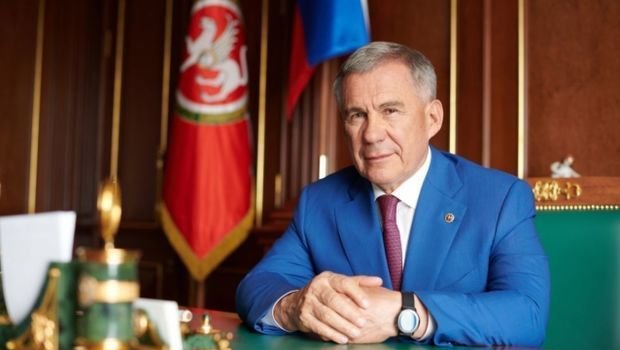 Tatarıstan Rəisi Bakıya işgüzar səfərə gəldi - VİDEO