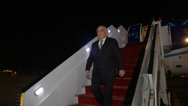 Baş nazir Misirə SƏFƏR ETDİ - FOTO