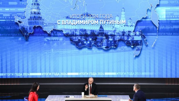 Putin: "Rusiya sülh sənədlərini yalnız Ukraynanın qanuni rəhbəri ilə imzalayacaq" - VİDEO