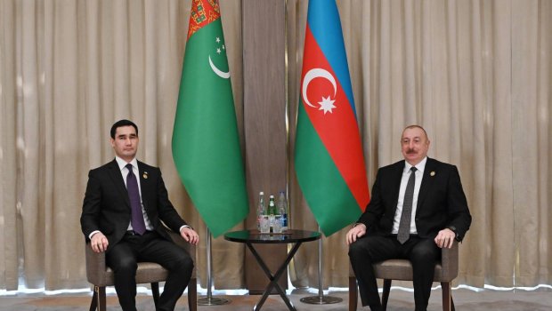 Türkmənistan Prezidenti İlham Əliyevi TƏBRİK ETDİ
