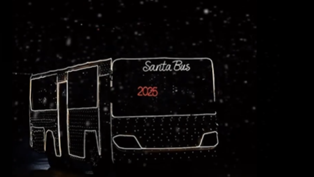 Bakıda maraqlı TƏŞƏBBÜS: 2025-ə aparan &ldquo;Santa Bus&rdquo; - VİDEO
