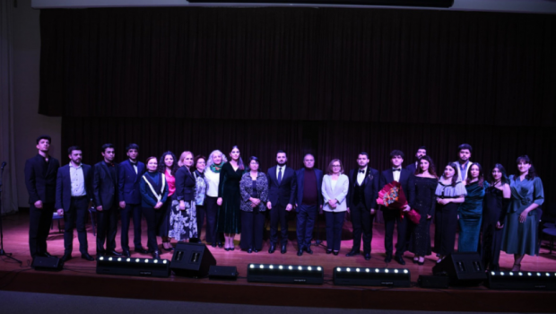 Dördüncü Azərbaycan Vokalçılar Festivalı BAŞLAYIB - FOTO