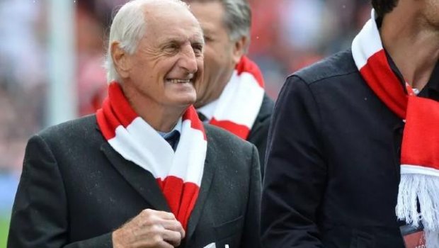 Dünya çempionu olmuş futbolçu vəfat etdi