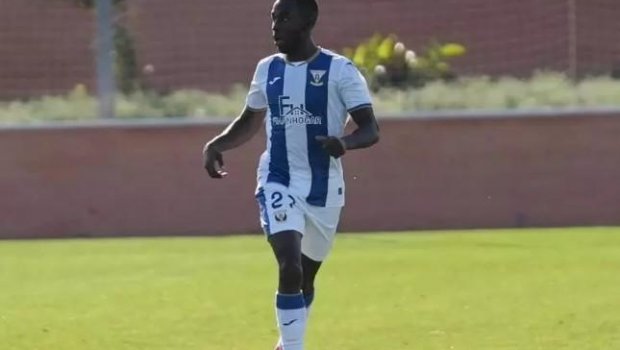 "Real" 18 yaşlı futbolçu ilə RAZILAŞDI