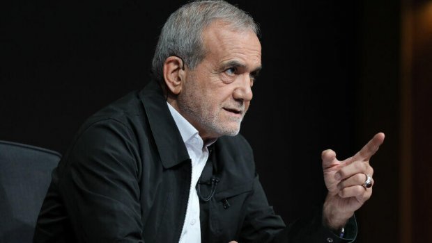 Pezeşkian: “Kişinin getdiyi yolda qadın ona dəstək verir” - VİDEO