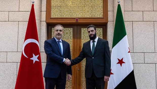 TARİXİ SƏFƏR: Hakan Fidan Dəməşqdə Suriyanın yeni lideri ilə görüşdü - FOTO/VİDEO