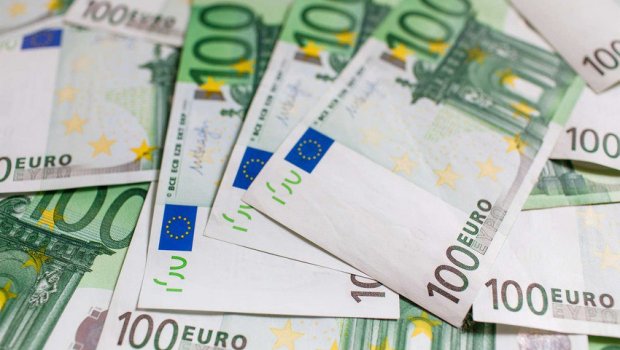 Moldova baza valyutasını dollardan avroya dəyişəcək