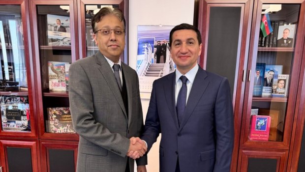 Hikmət Hacıyev Pakistan səfiri ilə GÖRÜŞDÜ - FOTO