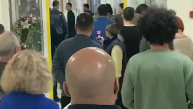 Aktau sakinləri qan vermək üçün növbəyə düzülüblər - VİDEO