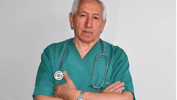 Tanınmış həkimə cinayət işi açıldı