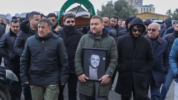 Azər Baxşəliyev son mənzilə yola salınır - FOTO/VİDEO