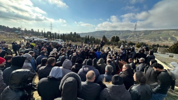 Aktyor Azər Baxşəliyev dəfn edildi - FOTO/VİDEO