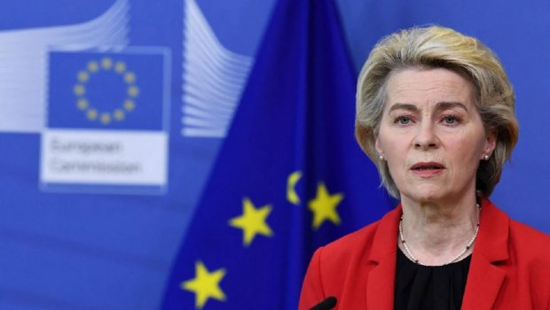 Korrupsiyada ittiham olunan fon der Leyen HAKİM QARŞISINDA