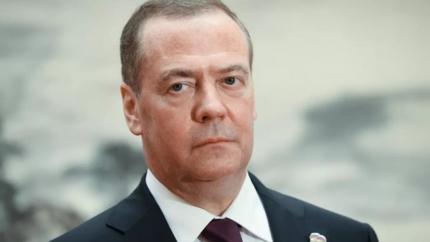 Medvedev:"Trampın Ukrayna münaqişəsində tez uğur qazanacağı sual altındadır"