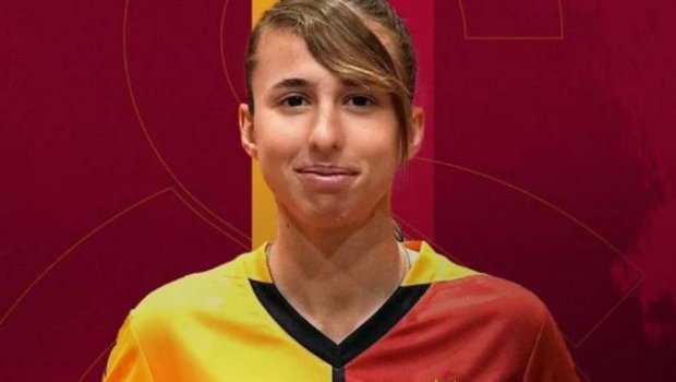 "Qalatasaray" ispaniyalı futbolçunu TRANSFER ETDİ