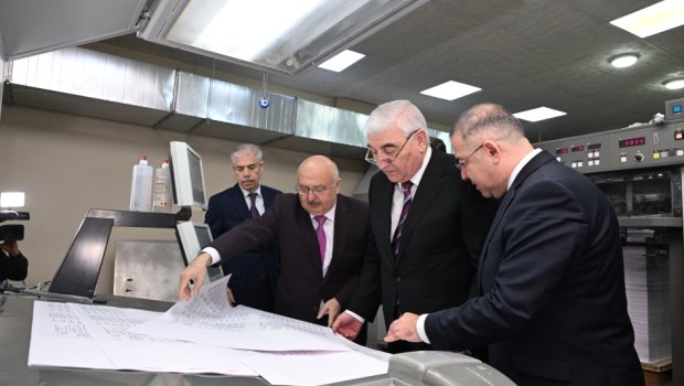 Bələdiyyə seçkiləri ilə əlaqədar seçki bülletenlərinin çapına BAŞLANILDI - FOTO