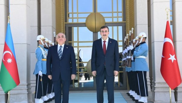 Əli Əsədov Türkiyənin Vitse-prezidentinə BAŞSAĞLIĞI VERDİ