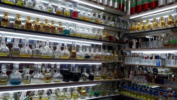 Qramı 50 qəpiyə satılan ətirlərlə bağlı XƏBƏRDARLIQ