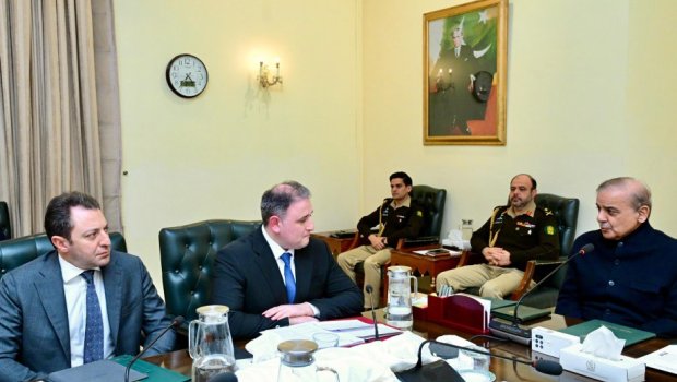 Pakistanın Baş naziri Azərbaycanın müdafiə sənayesi nazirinin başçılıq etdiyi nümayəndə heyəti ilə görüşdü