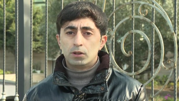Bazarda araba sürür, adına 4 şirkət var &ndash; VİDEO