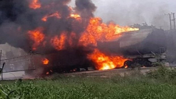 Qaz tankeri partladı: Altı ölü, onlarla yaralı var - VİDEO