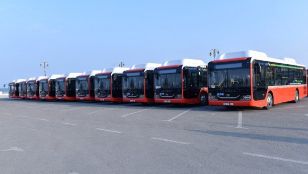 Sumqayıta 20 ədəd müasir avtobus gətirildi - FOTO
