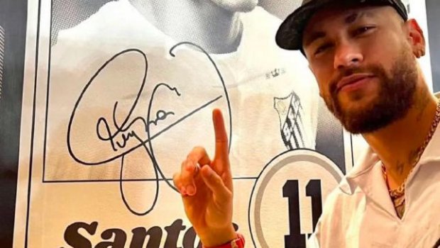 Neymar rəsmən "Santos"da
