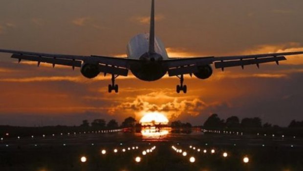SON DƏQİQƏ: Daha bir təyyarə Heydər Əliyev aeroportuna məcburi eniş etdi