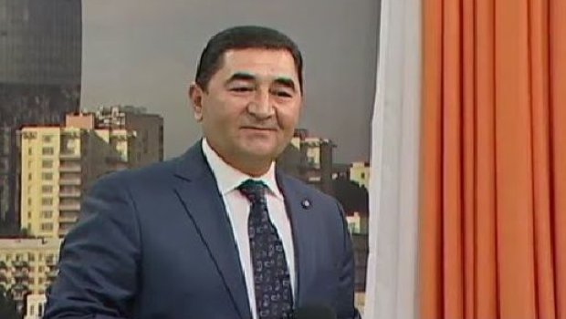 Zabit Nəbizadə: &ldquo;Pünhan Piriyev mənə telefon alıb, yəqin, maşın da alar"