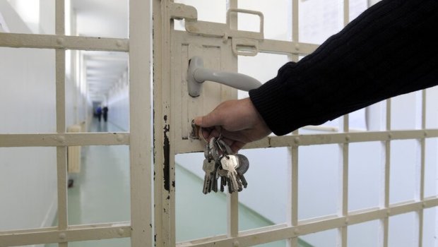 3,2 milyonluq vergidən yayınan şirkət rəhbəri azadlığa buraxıldı