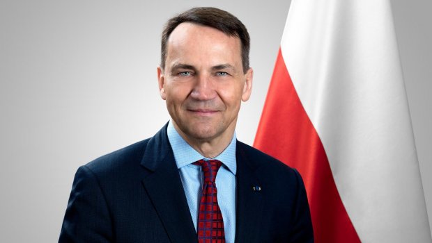 “Trampın Putinə zəngi səhv idi” - Polşalı nazir