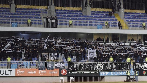 &ldquo;Neftçi&rdquo; - &ldquo;Qarabağ&rdquo; oyunundan əvvəl dörd azarkeş SAXLANILDI