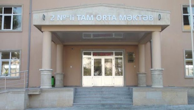 Qazax məktəbində dərs zamanı TAVAN çökdü&ndash; Sinif BAĞLANDI -FOTO
