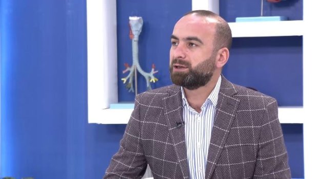 "TikTok"da canlı yayım açan cərrah CƏZALANDIRILDI &ndash; RƏSMİ